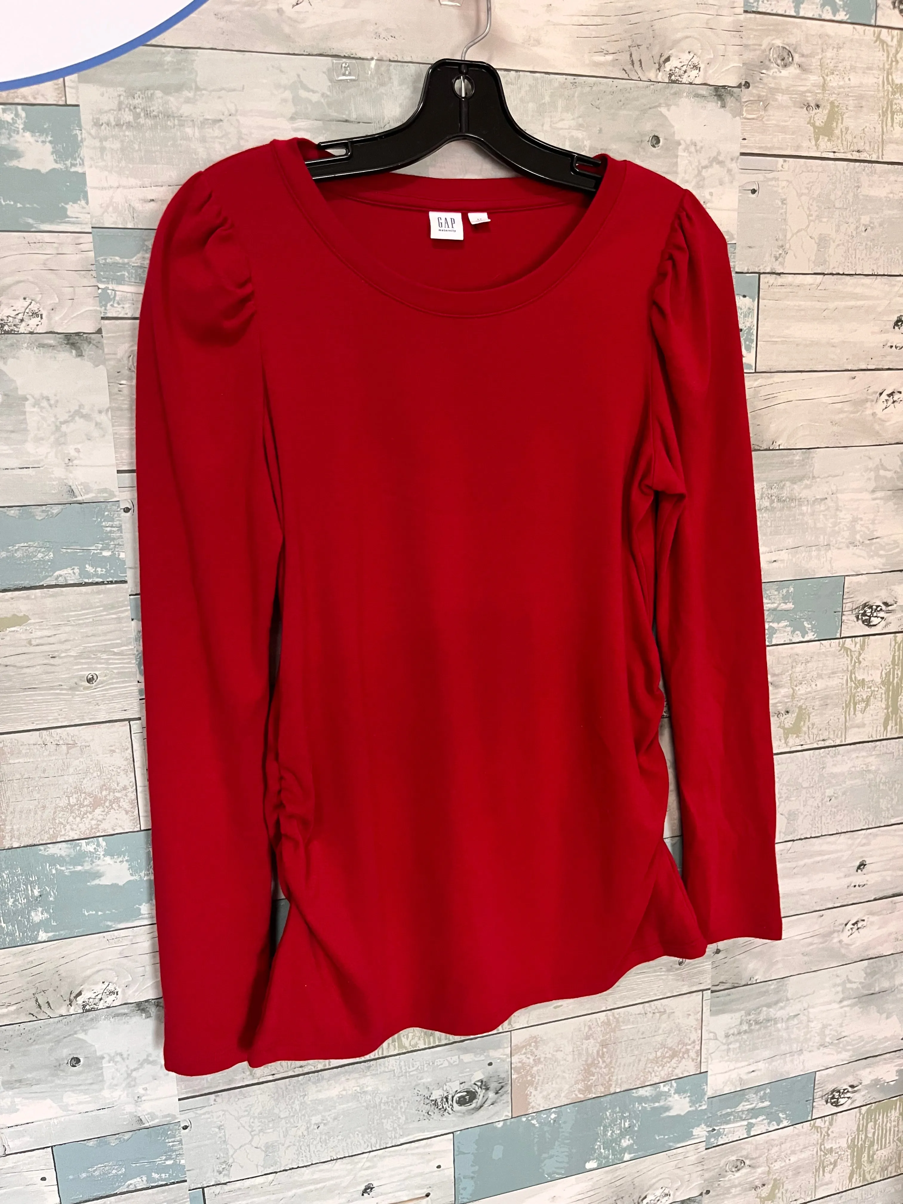 GAP maternity top